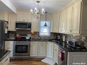 42 West Boulevard, East Rockaway, New York image 2
