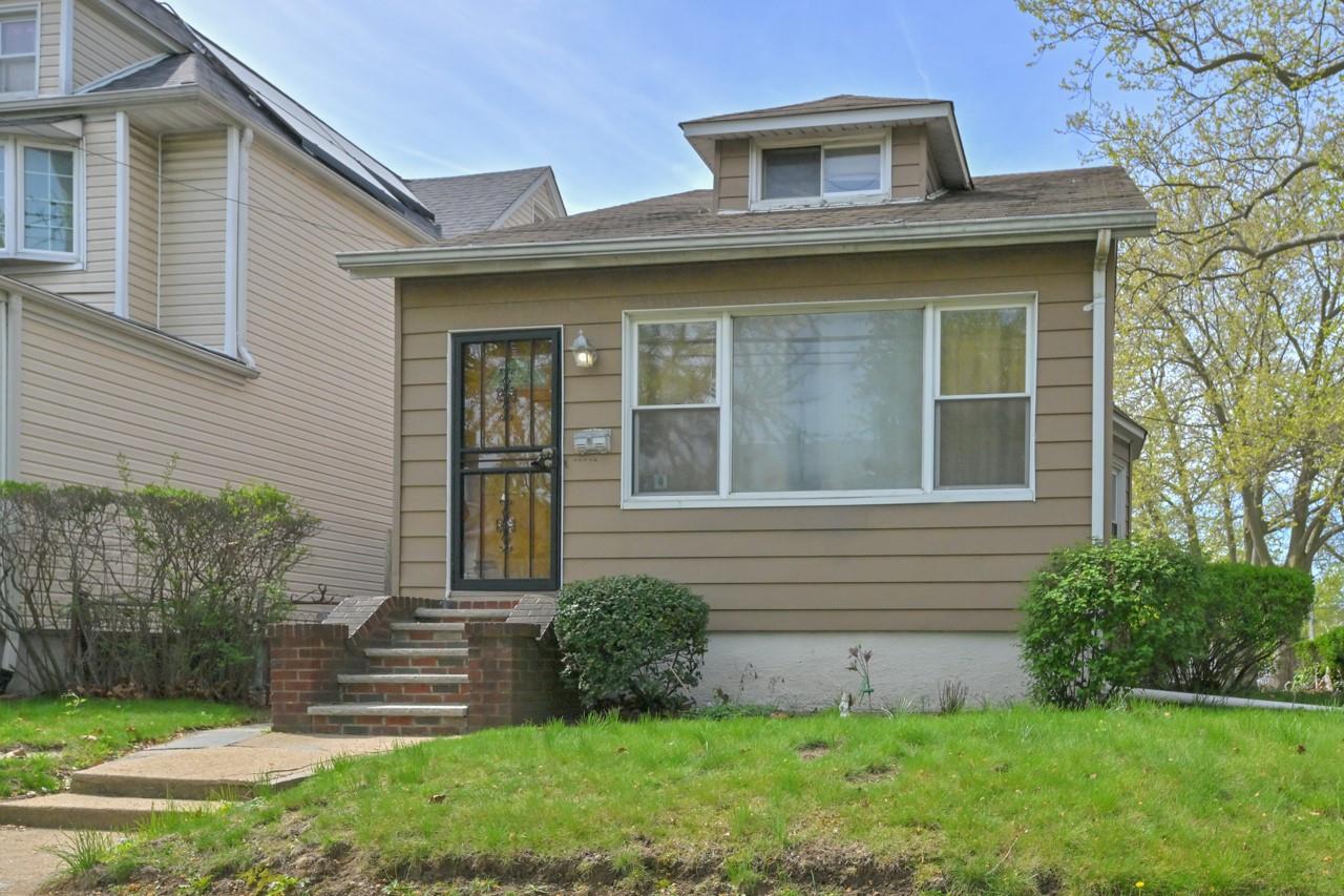 114-02 Sutter Avenue, South Ozone Park, New York image 9
