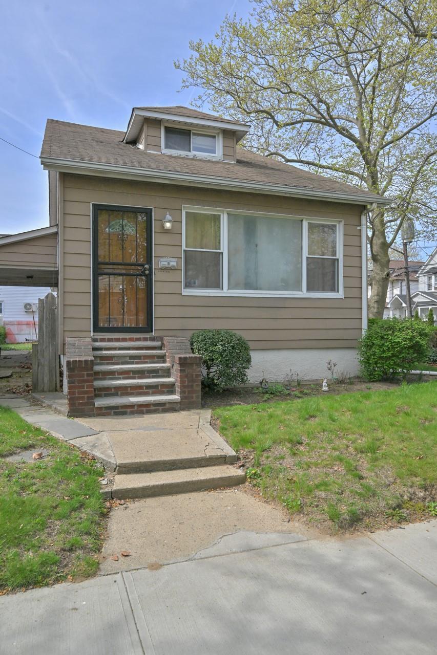 114-02 Sutter Avenue, South Ozone Park, New York image 8