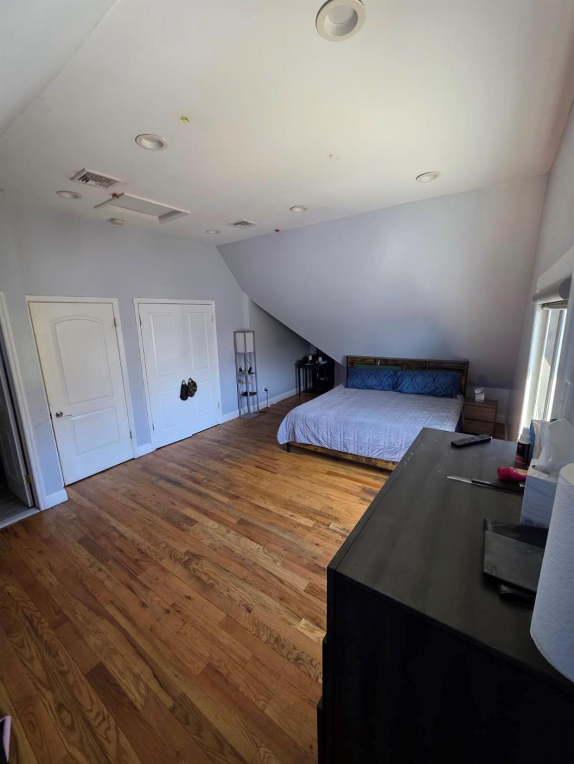 11583 N 220th Street, Cambria Heights, New York image 8