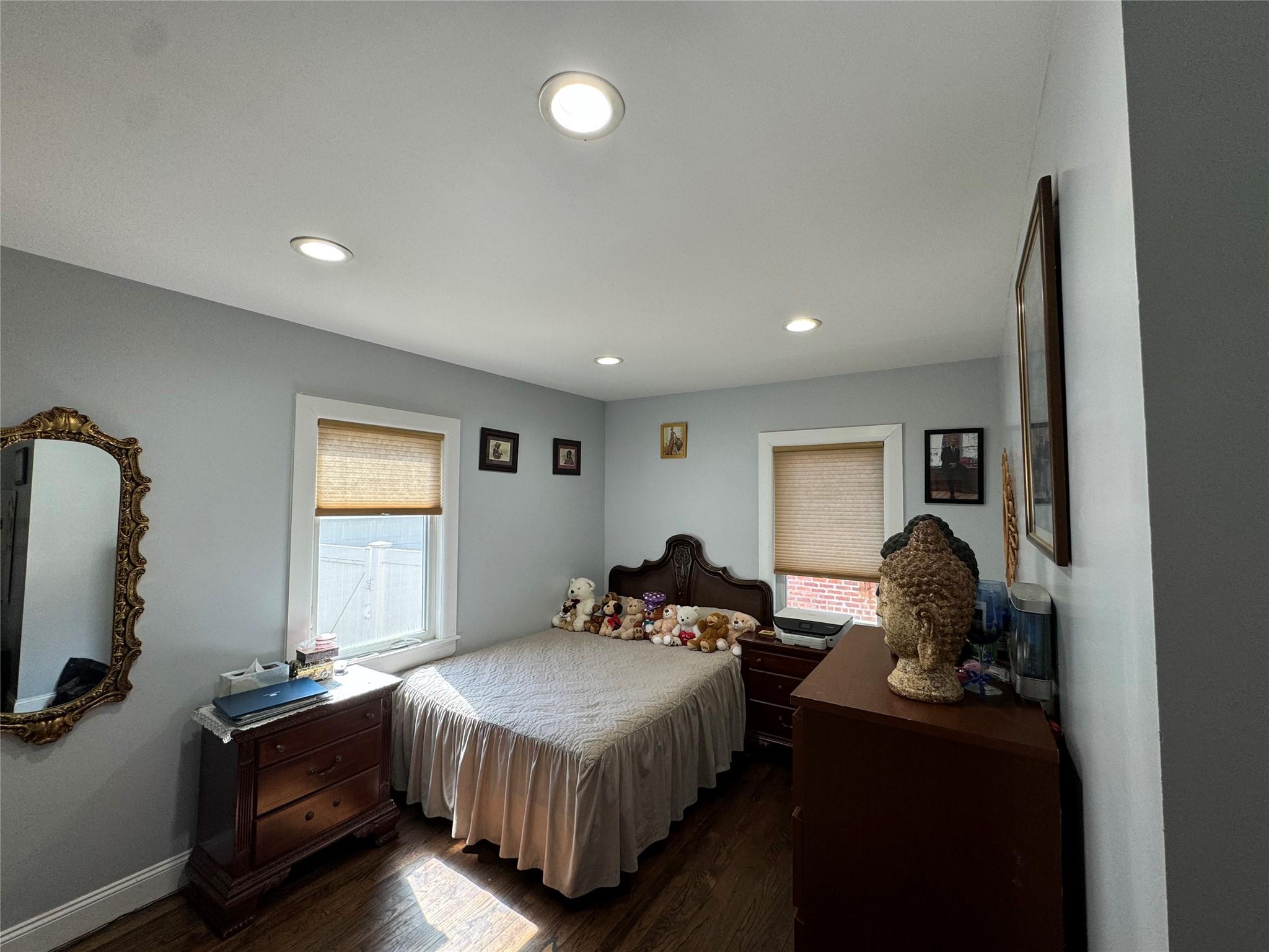 11583 N 220th Street, Cambria Heights, New York image 4