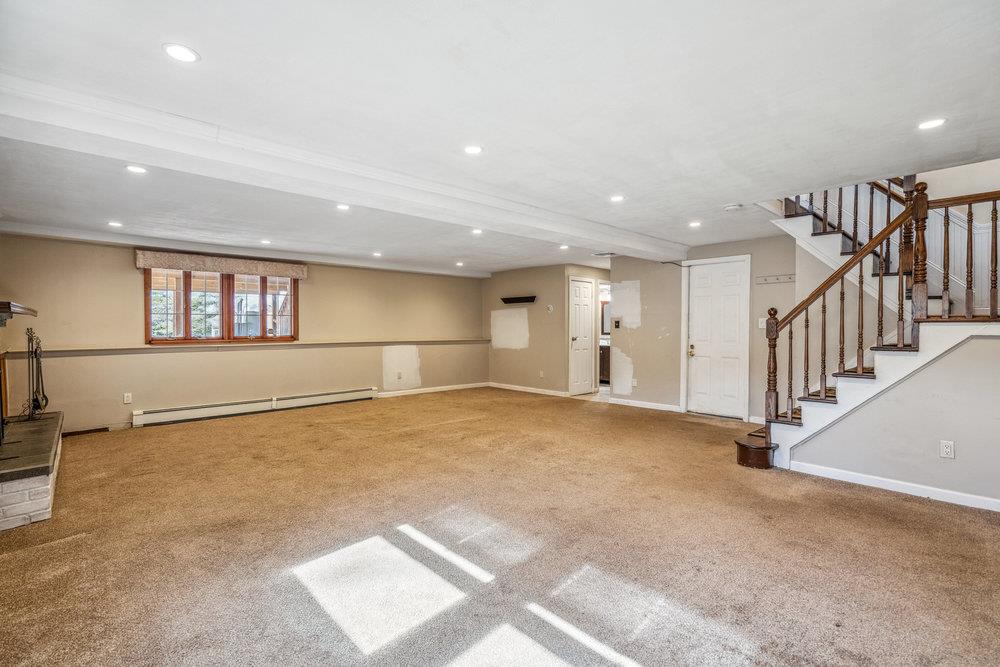 6 Hollow Court, Setauket, New York image 27