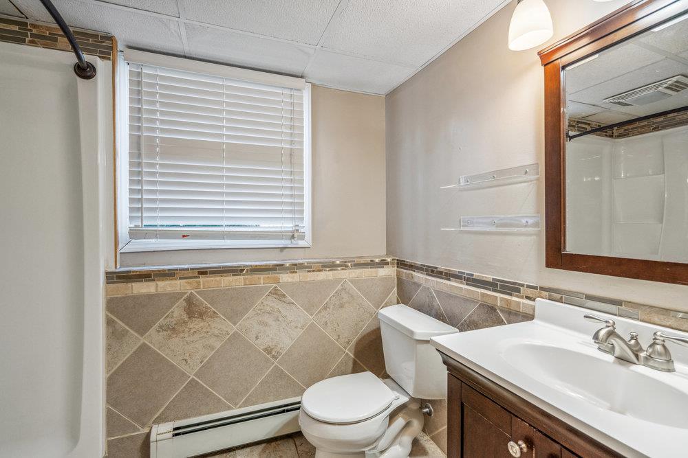 6 Hollow Court, Setauket, New York image 29