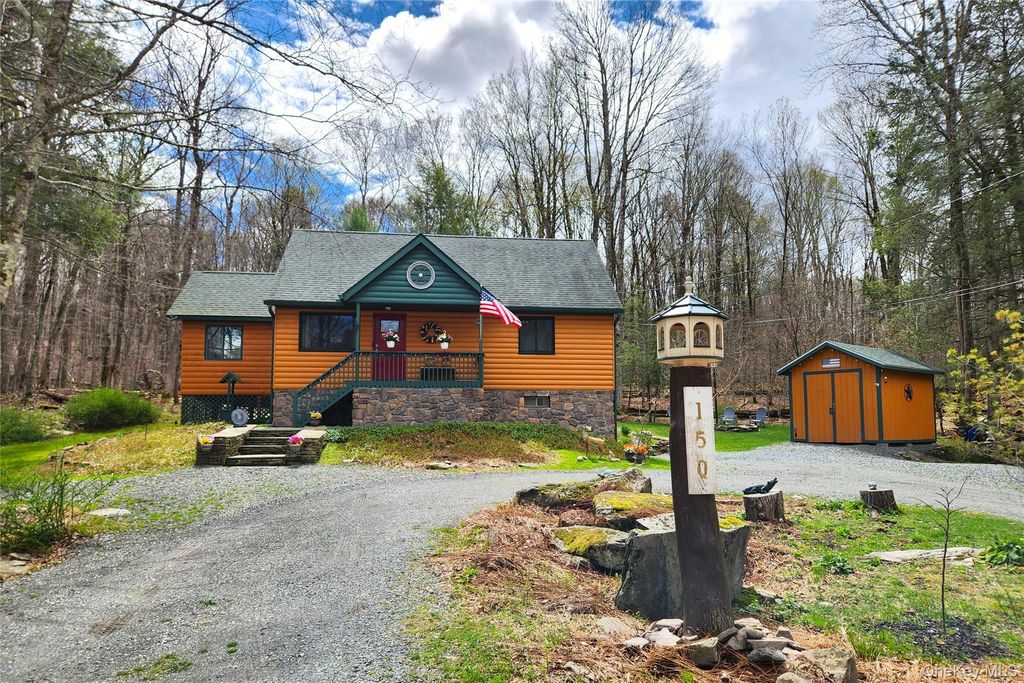 Photo of 150 Hartwood Drive, Smallwood, NY 12778 (MLS # 983930)