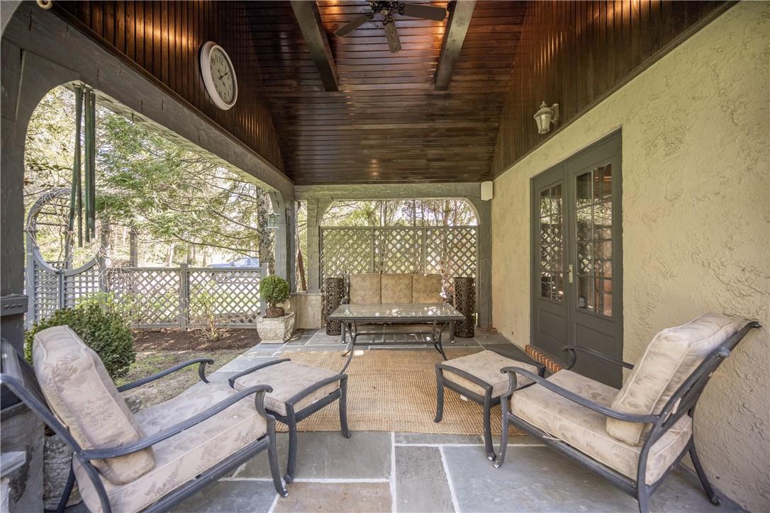 Harrison, New York 10528, United States, 5 Bedrooms Bedrooms, ,4 BathroomsBathrooms,Residential,Active,90809