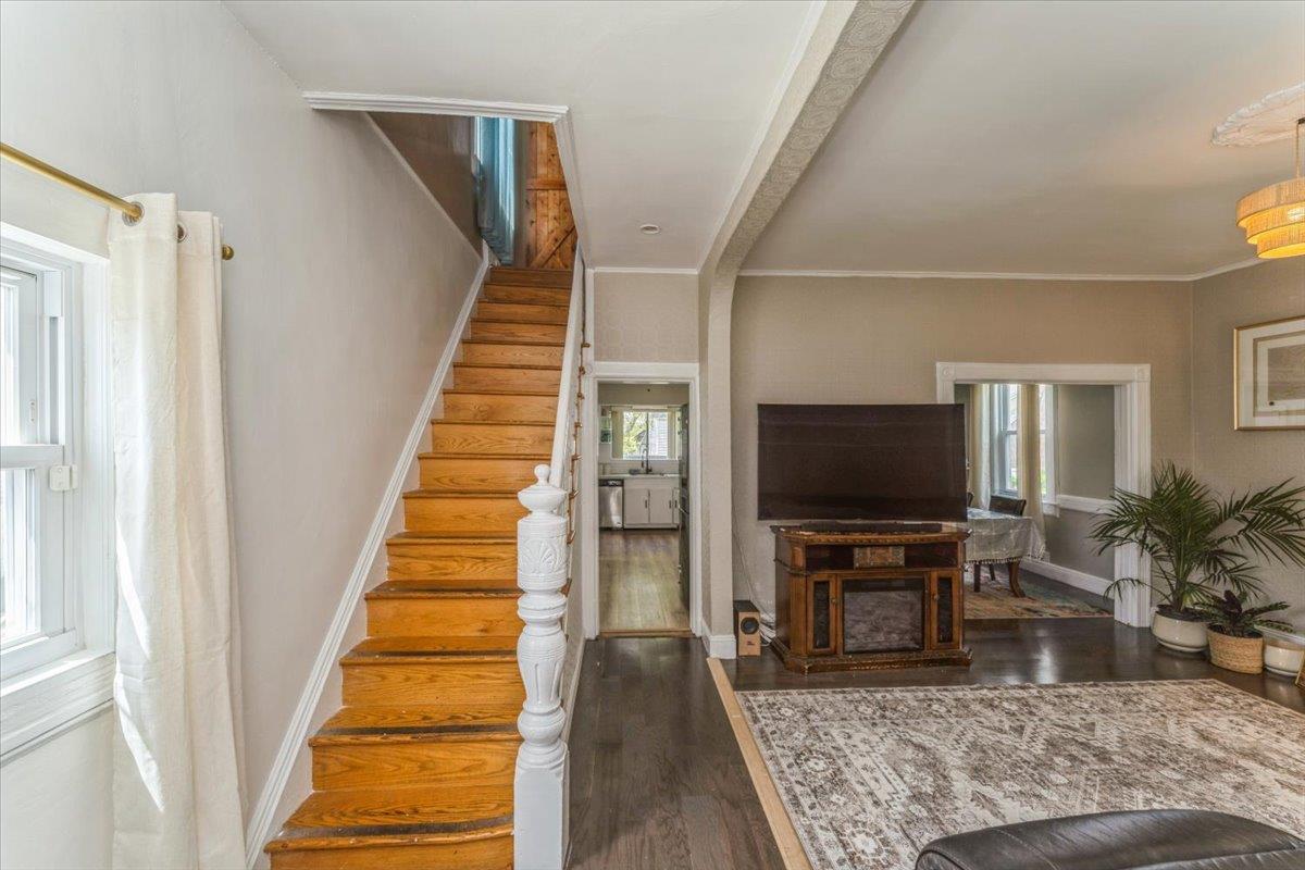 11 Hope Place, Freeport, New York image 8