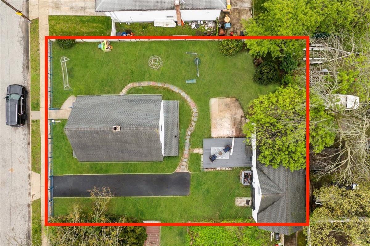 11 Hope Place, Freeport, New York image 26