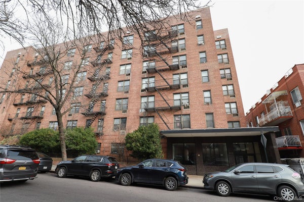 53-11 90TH ST APT 6C, ELMHURST, NY 11373 - Image a4c1d0192e79f4a19e112f9c8a06497d/184387044