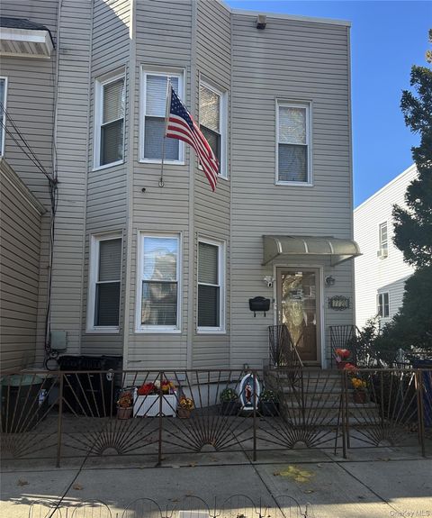 77-20 79th Street Glendale NY 11385