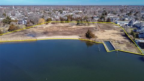 66 Cedar Lane Babylon NY 11702
