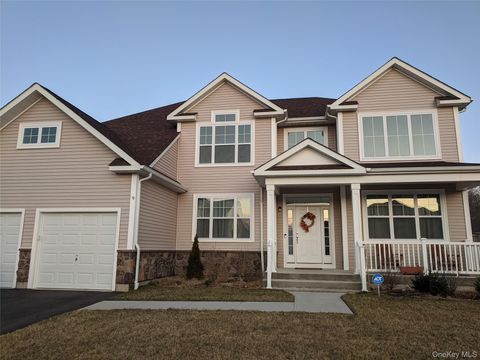 Homes For Sale - 9 Lilac Lane<br/> Ridge, NY 11961