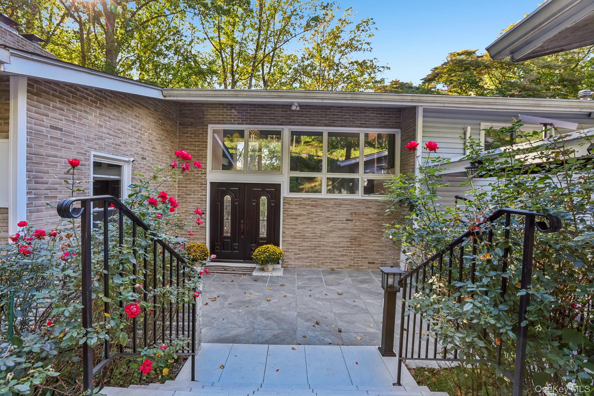 498 Winding Road N