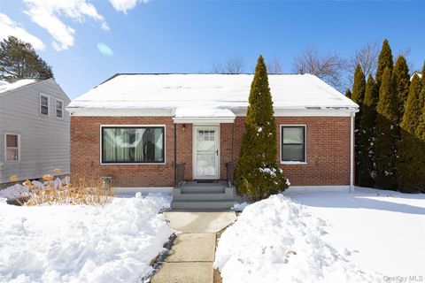 Homes For Sale - 46 Fountain Place<br/> Poughkeepsie, NY 12603