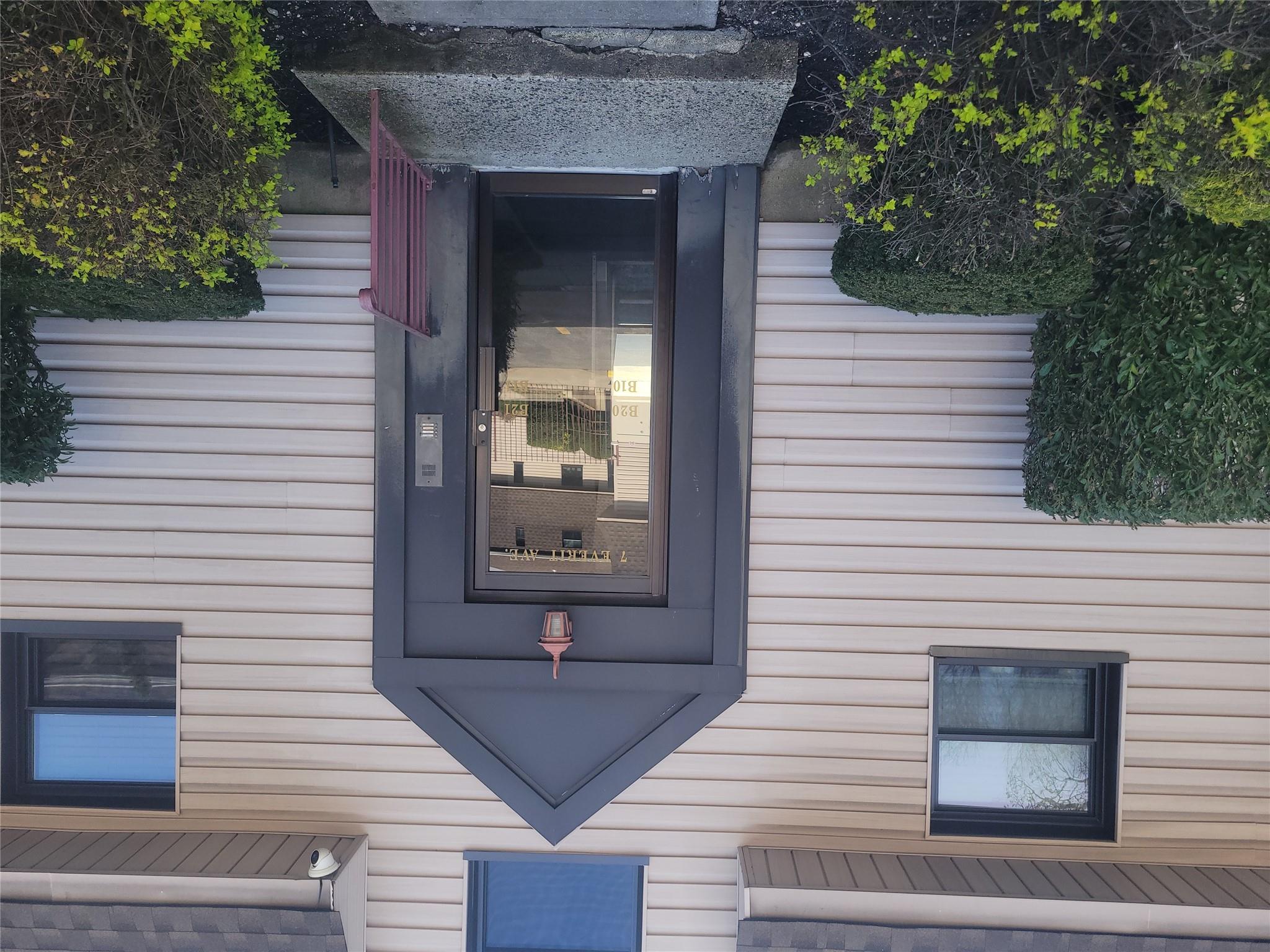 7 Everit Ave Ave #B11, Hewlett, New York image 1