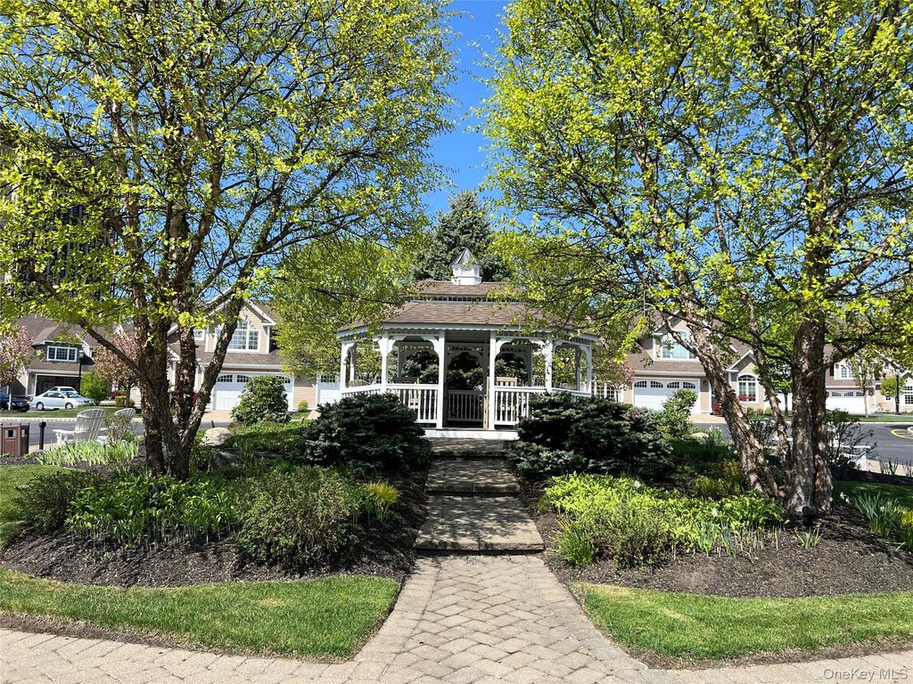 Photo of 4105 Fred Ill Jr Court, Pearl River, NY 10965 (MLS # 981128)