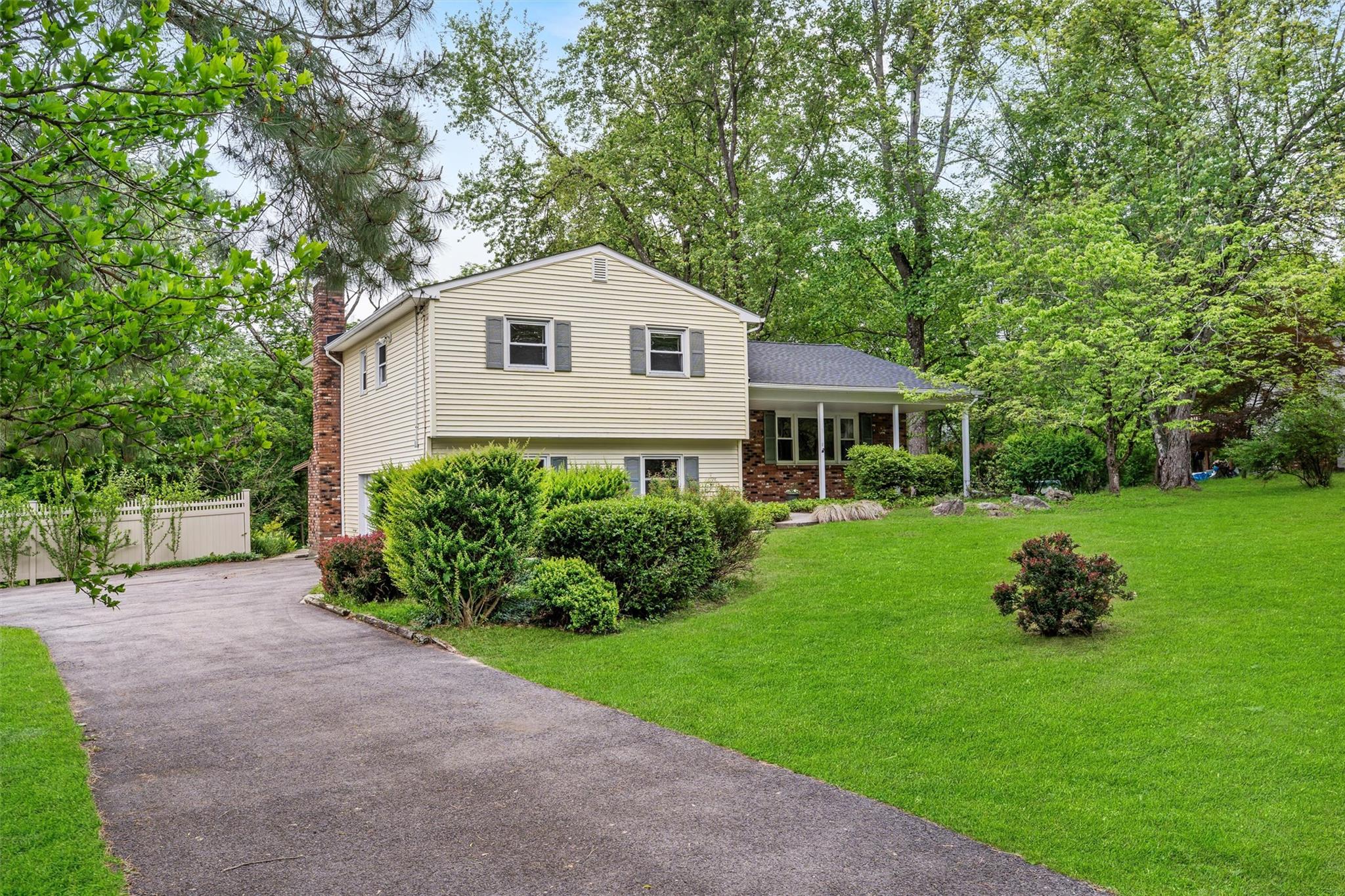 314 Ridge Road, Campbell Hall, New York image 3