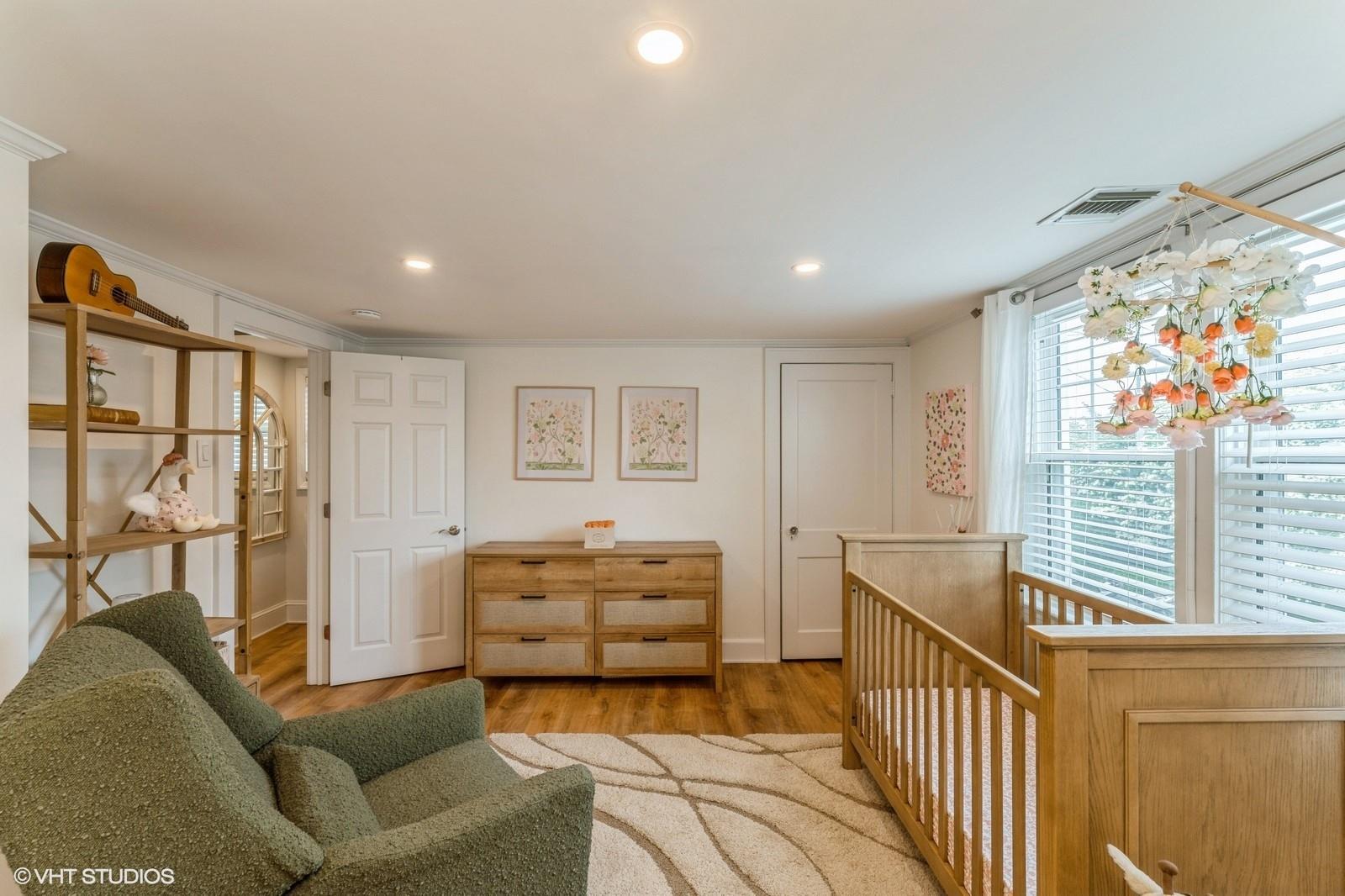 32 Henderson Avenue, Port Washington, New York image 10