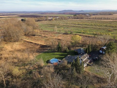 362 Onion Avenue New Hampton NY 10958