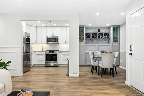 Condo For Rent - 18 Huntington Circle<br/> Westchester County, Peekskill, NY 10566