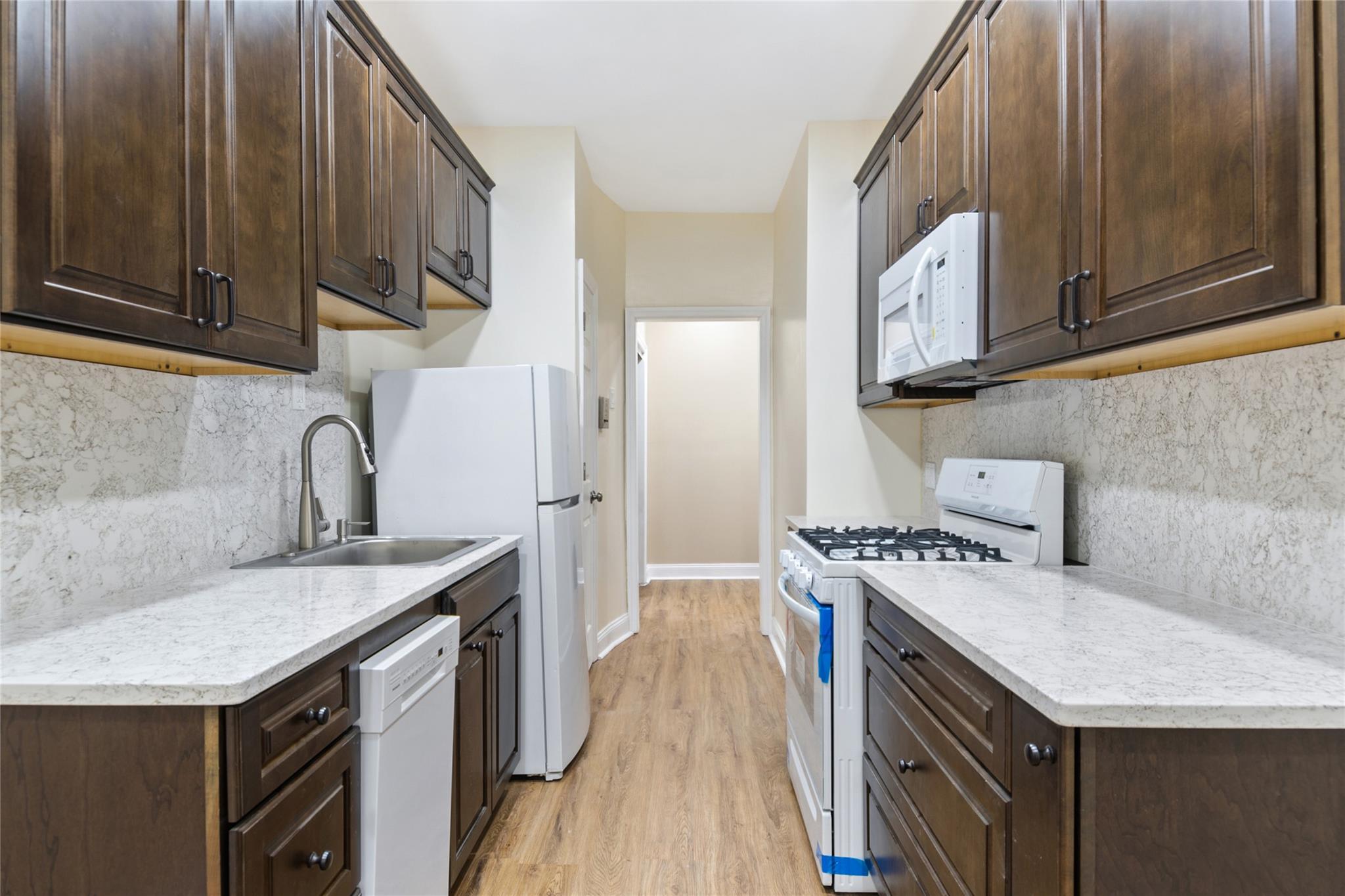 2922 Barnes Avenue #1H, Bronx, New York image 1