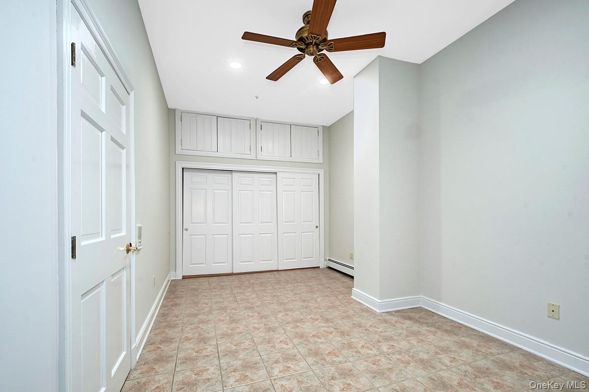 228 Lincoln Avenue E 226