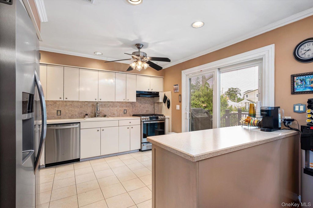 Photo of 2877 Gerald Court, North Bellmore, NY 11710 (MLS # 1051057)