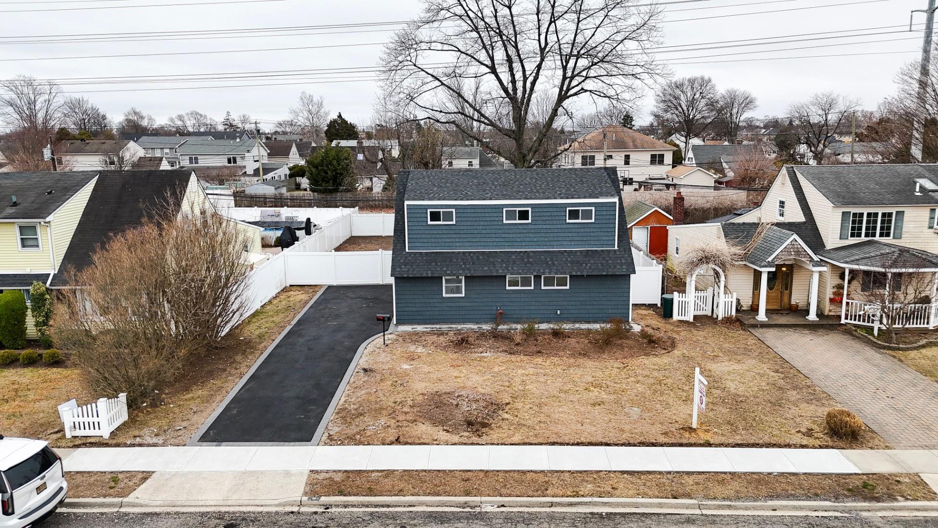 12 Meridian Road, Levittown, New York image 1