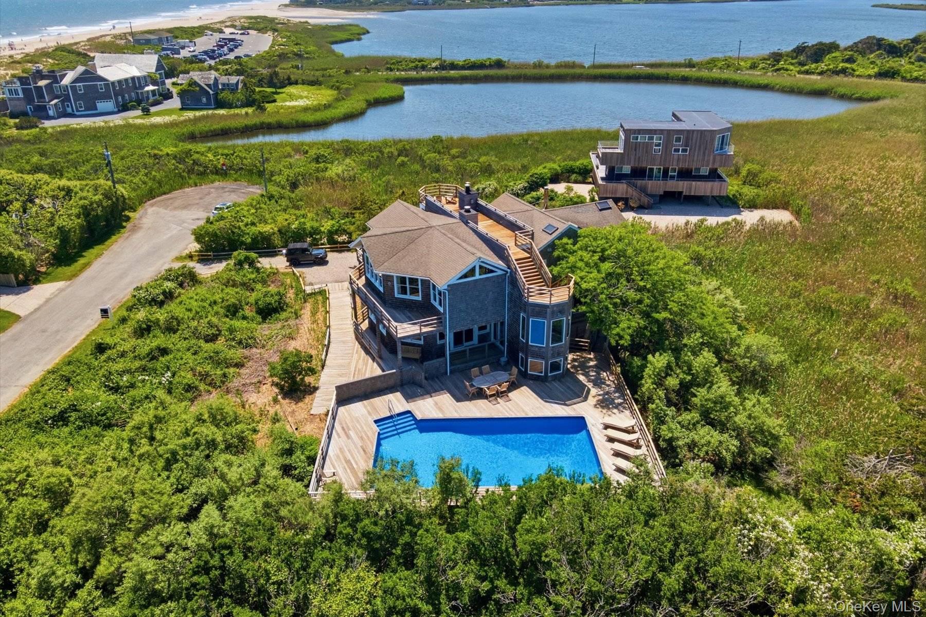 137 Sandune Court