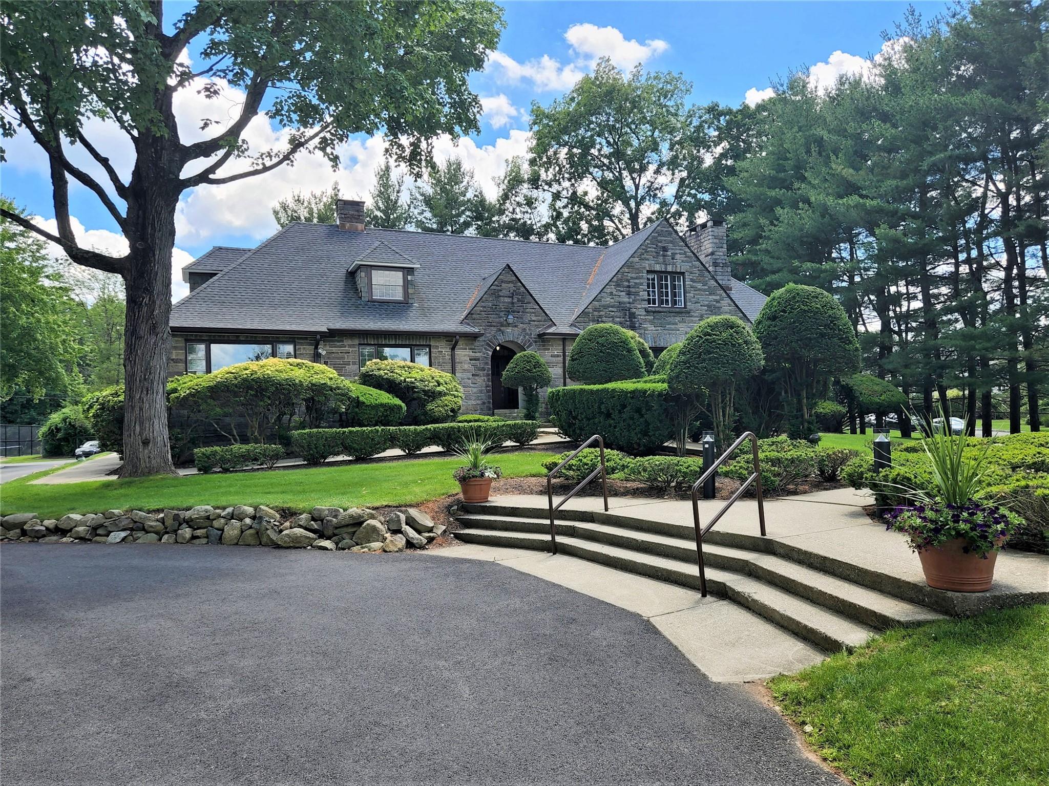 6 Chippewa Court, Suffern, New York image 45