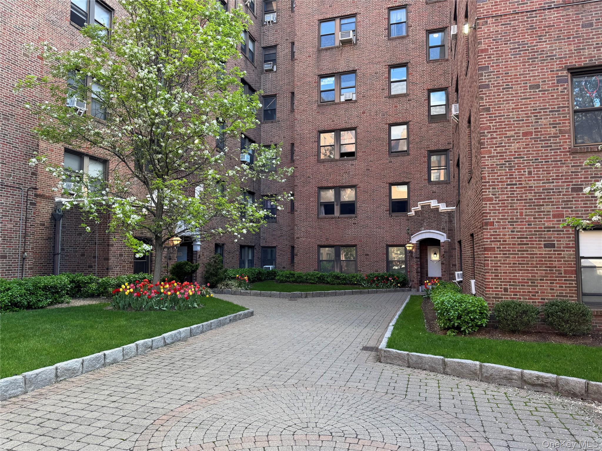 3 Franklin Avenue 4M