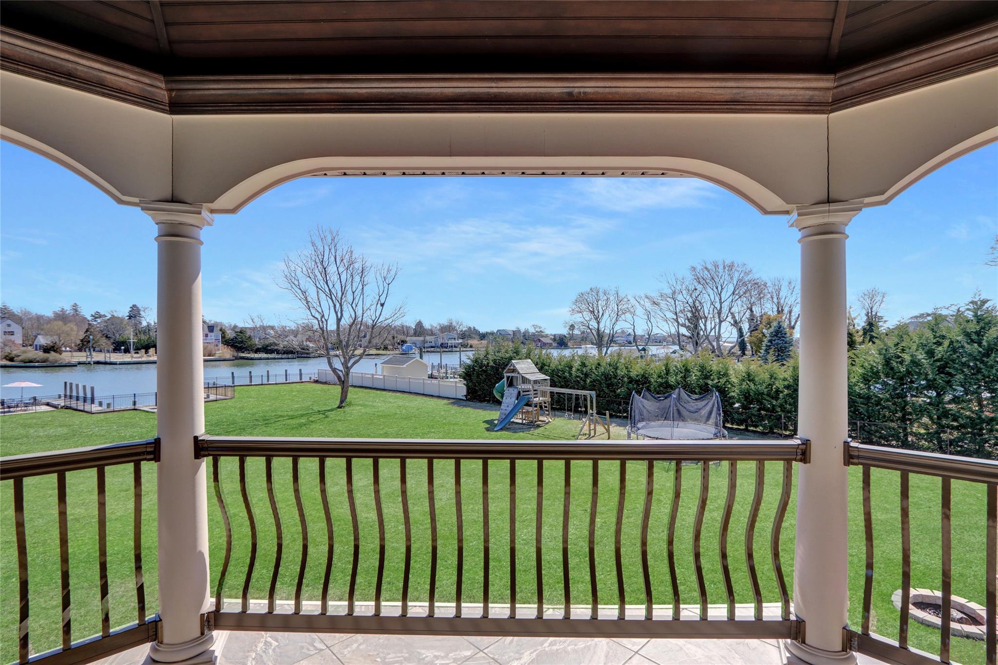 241 Willetts Lane, West Islip, New York image 31
