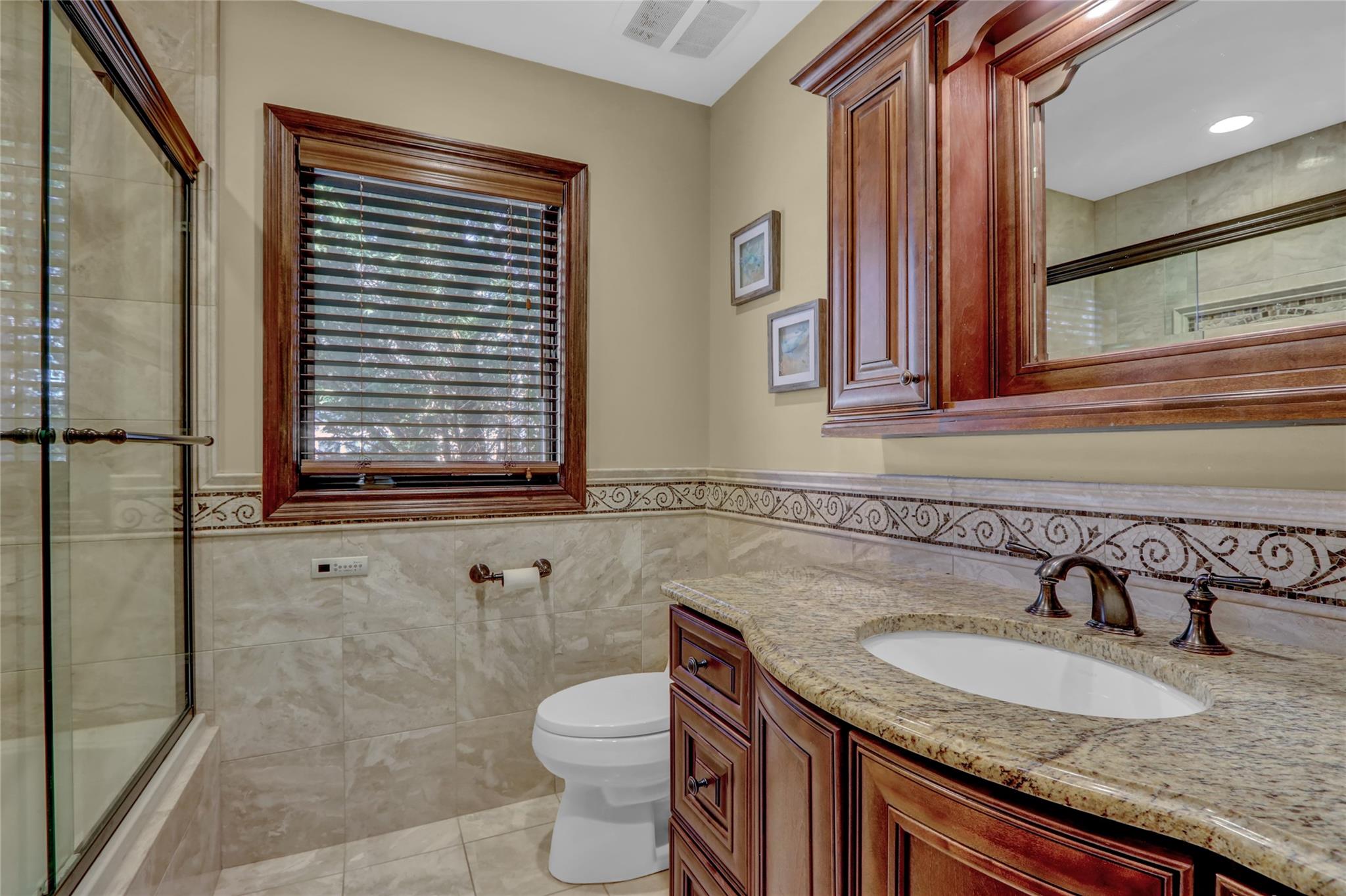 241 Willetts Lane, West Islip, New York image 22