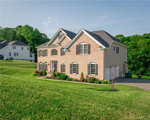 38 Melanie Lane Hopewell Junction NY 12533