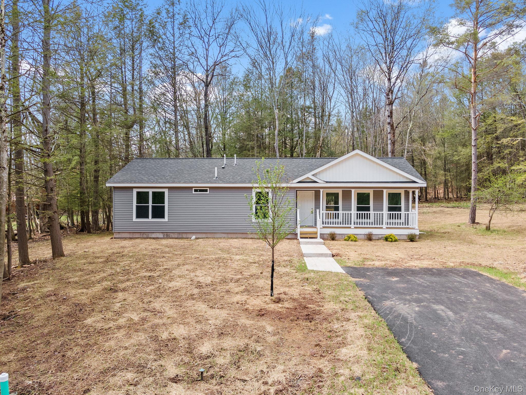 45 Pinehurst Drive W