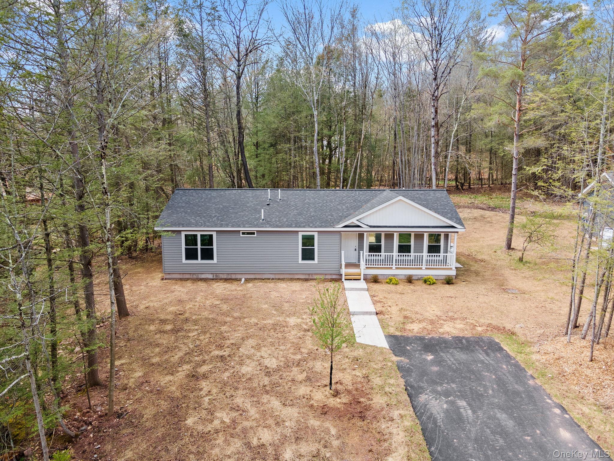 45 Pinehurst Drive W