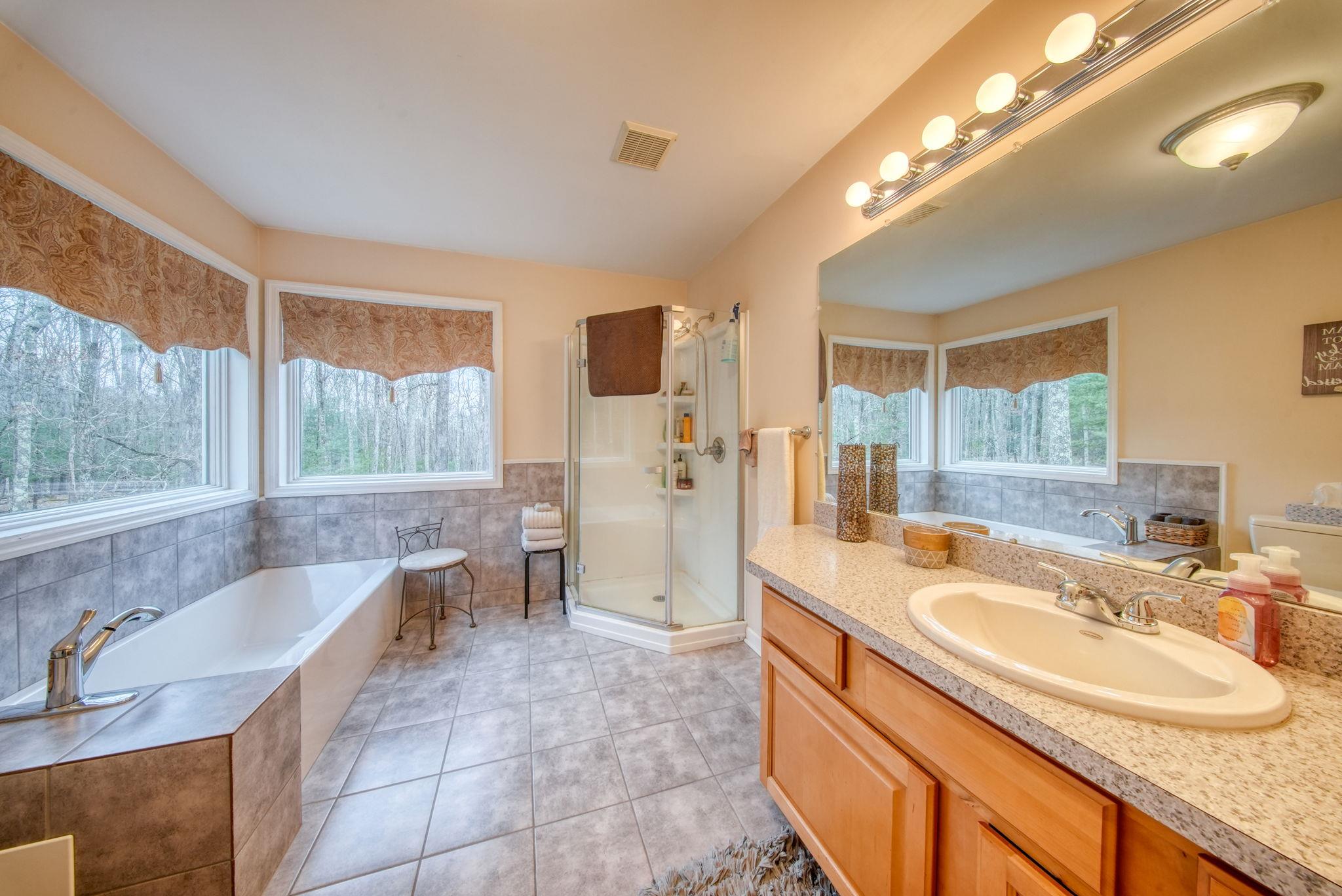 83 Split Rock Drive, Barryville, New York image 21
