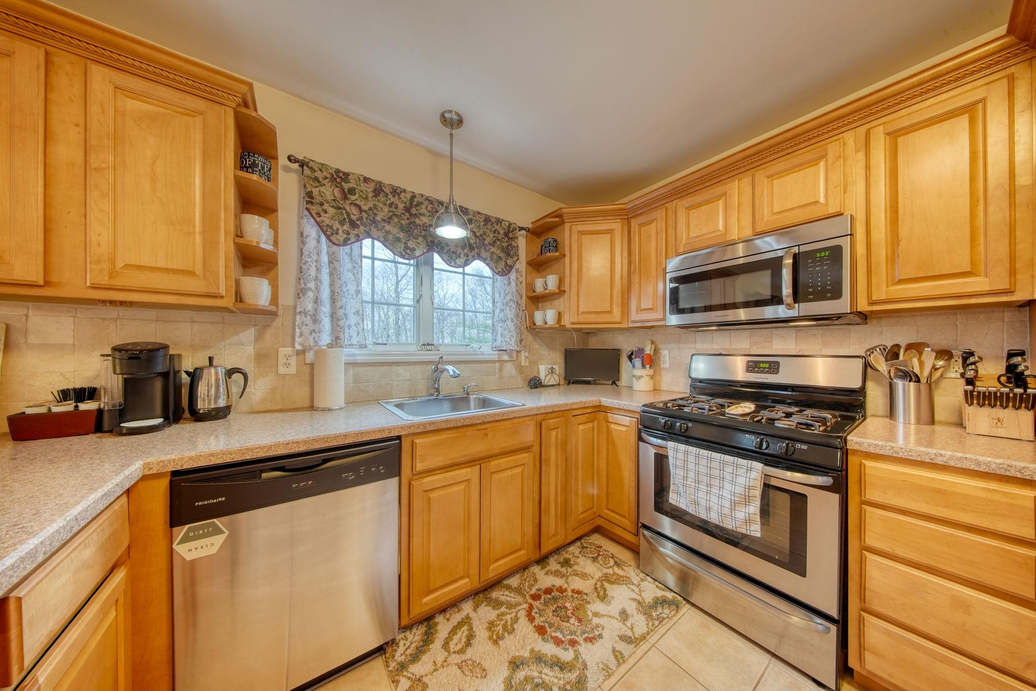 83 Split Rock Drive, Barryville, New York image 20