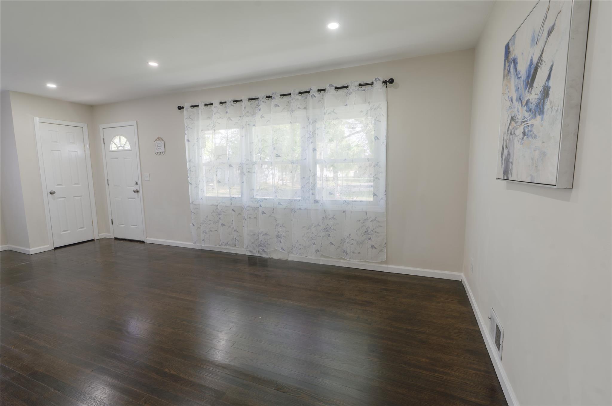 23 Cumberbach Street, Wyandanch, New York image 4