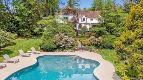 181 Hillair Circle White Plains NY 10605