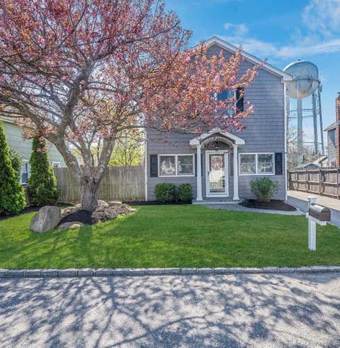 Homes For Sale - 36 Nottingham Avenue<br/> Suffolk County, Patchogue, NY 11772