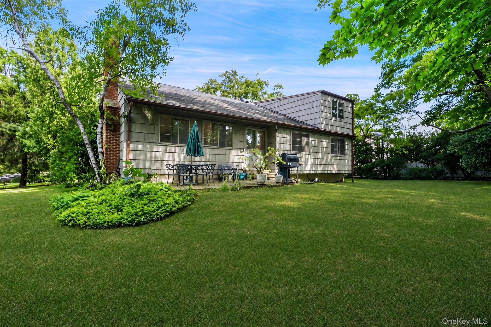 4 Greenhouse Circle