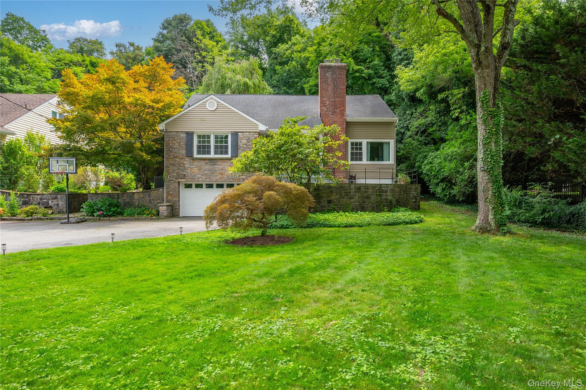 1108 Post Road