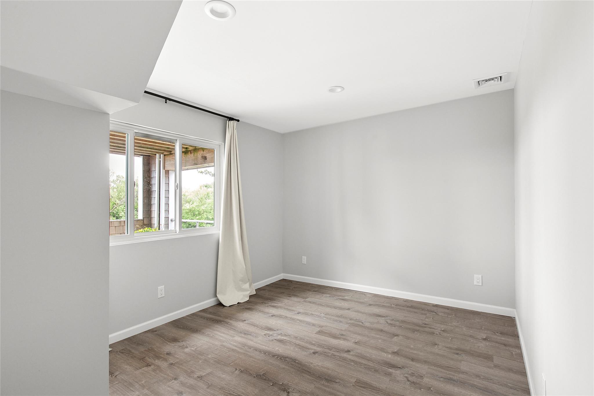 23 Fort Pond Road, Montauk, New York image 9