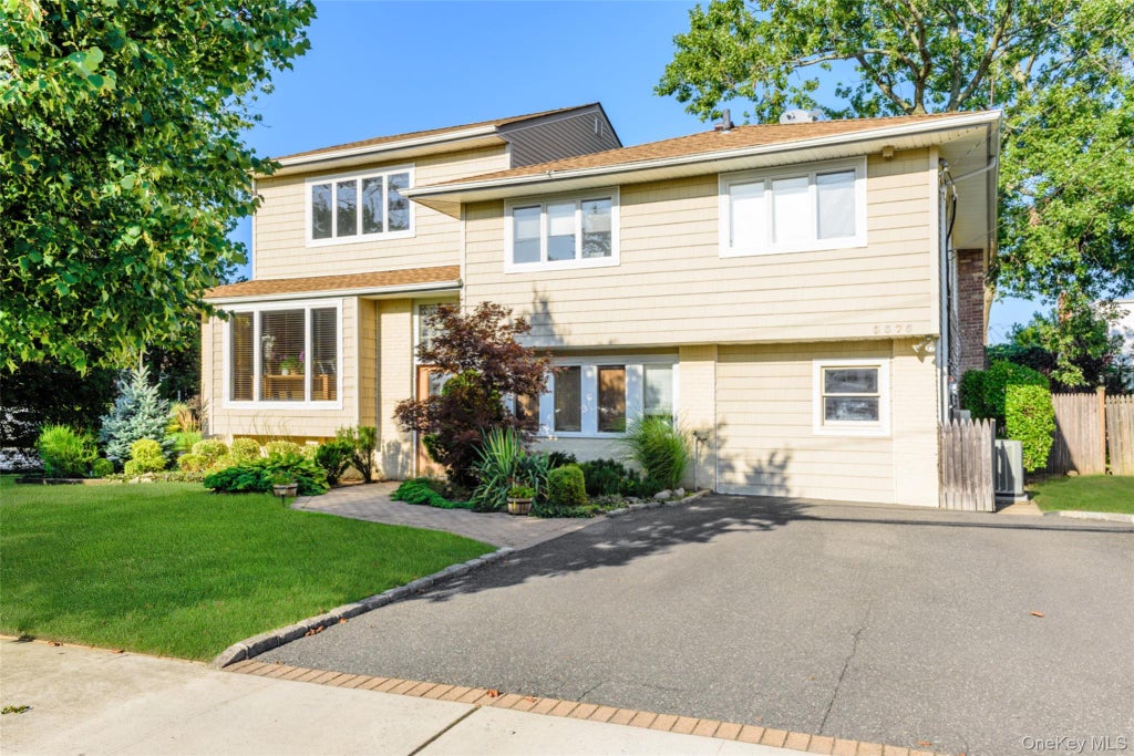 Photo of 3375 Fairway Road, Oceanside, NY 11572 (MLS # 1009772)