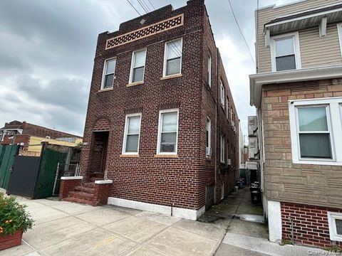 Multifamily For Sale - 61-38 Grand Avenue<br/> Maspeth, NY 11378