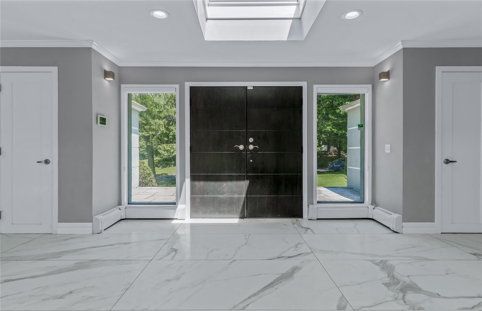 11 Faulkner Lane, Dix Hills, New York image 3