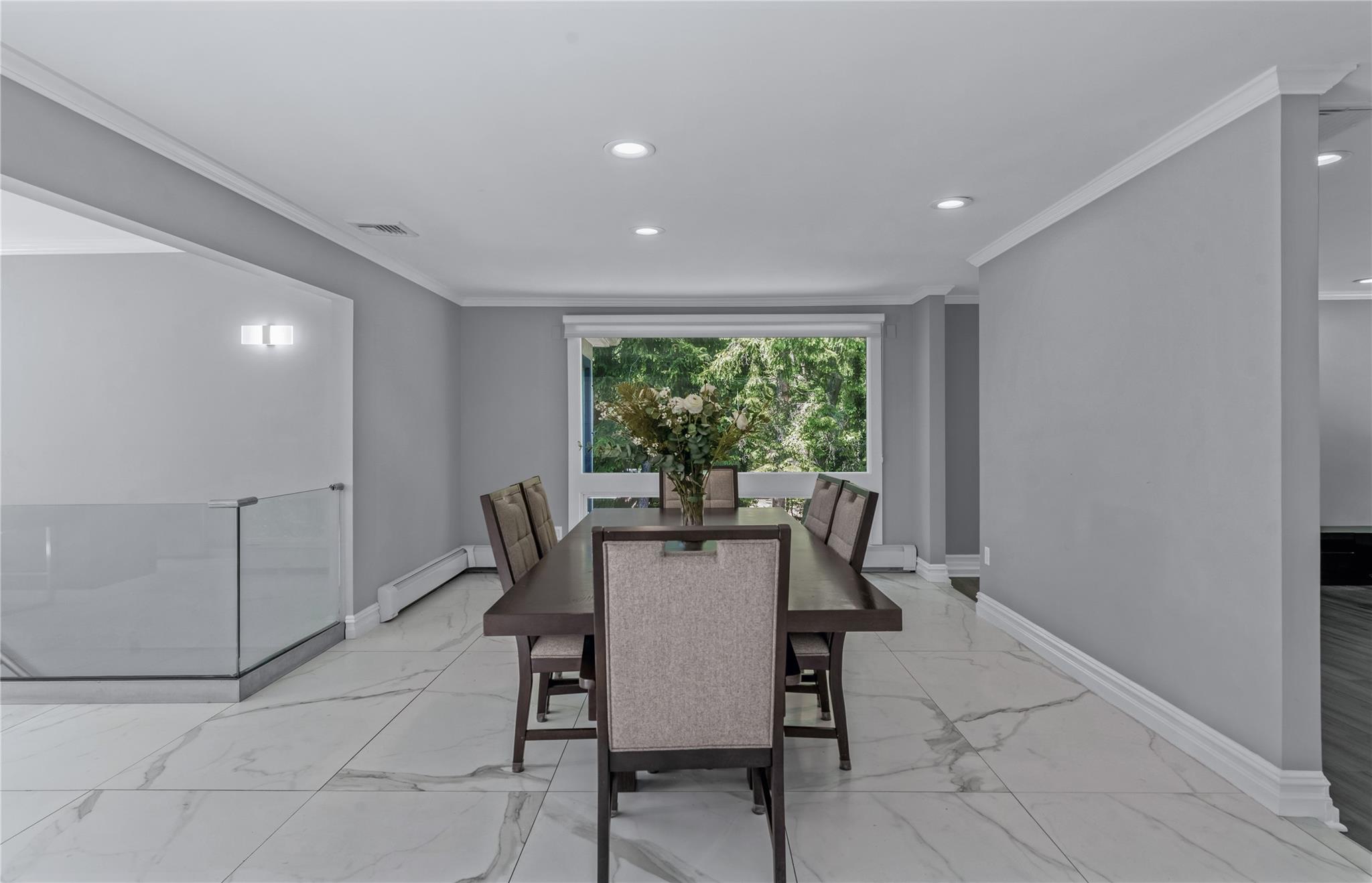 11 Faulkner Lane, Dix Hills, New York image 8