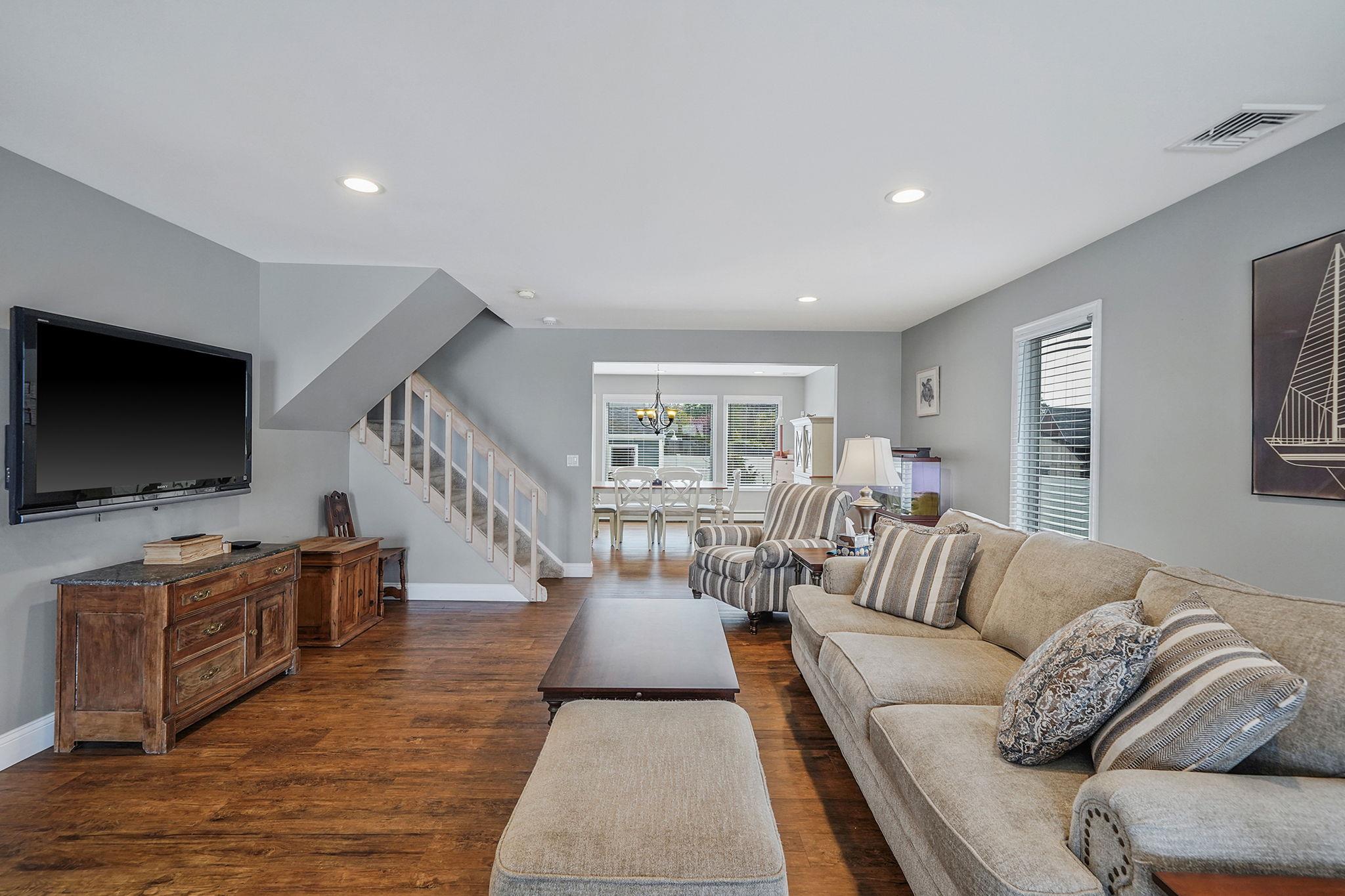7 Grandview Drive, Shirley, New York image 8