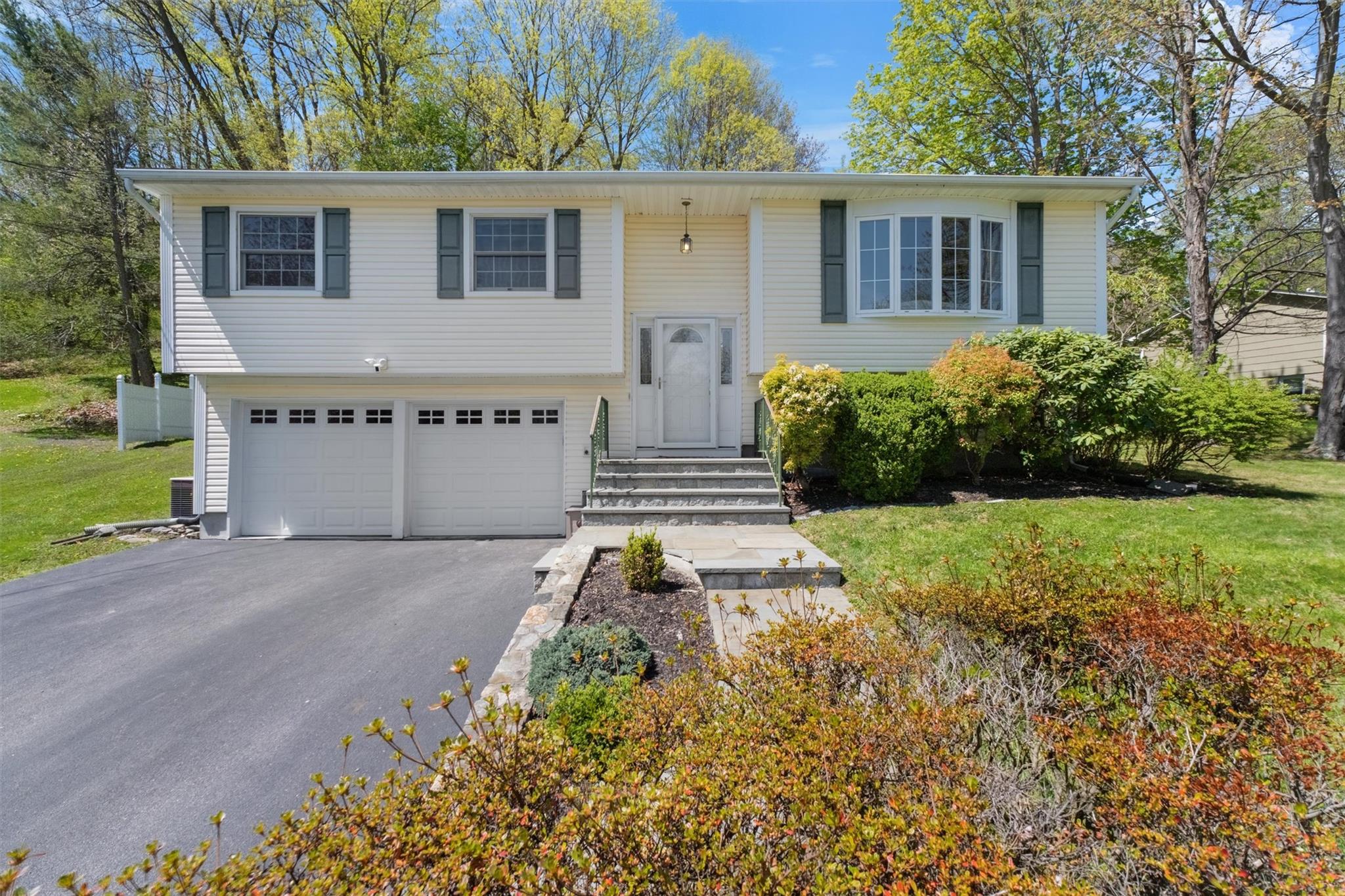199 Weskora Road, Yorktown Heights, New York image 1