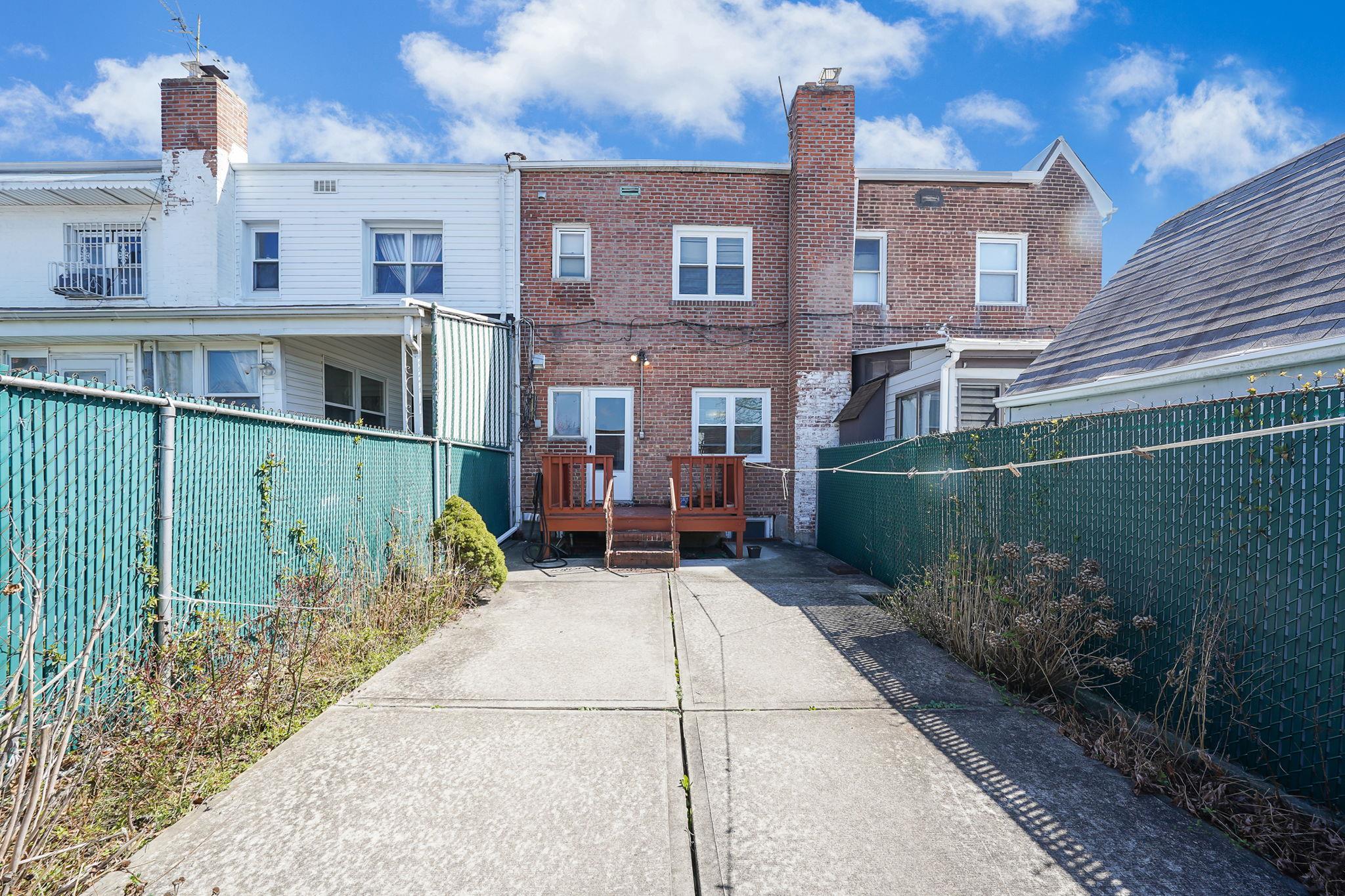 2320 154th Street, Whitestone, New York image 15